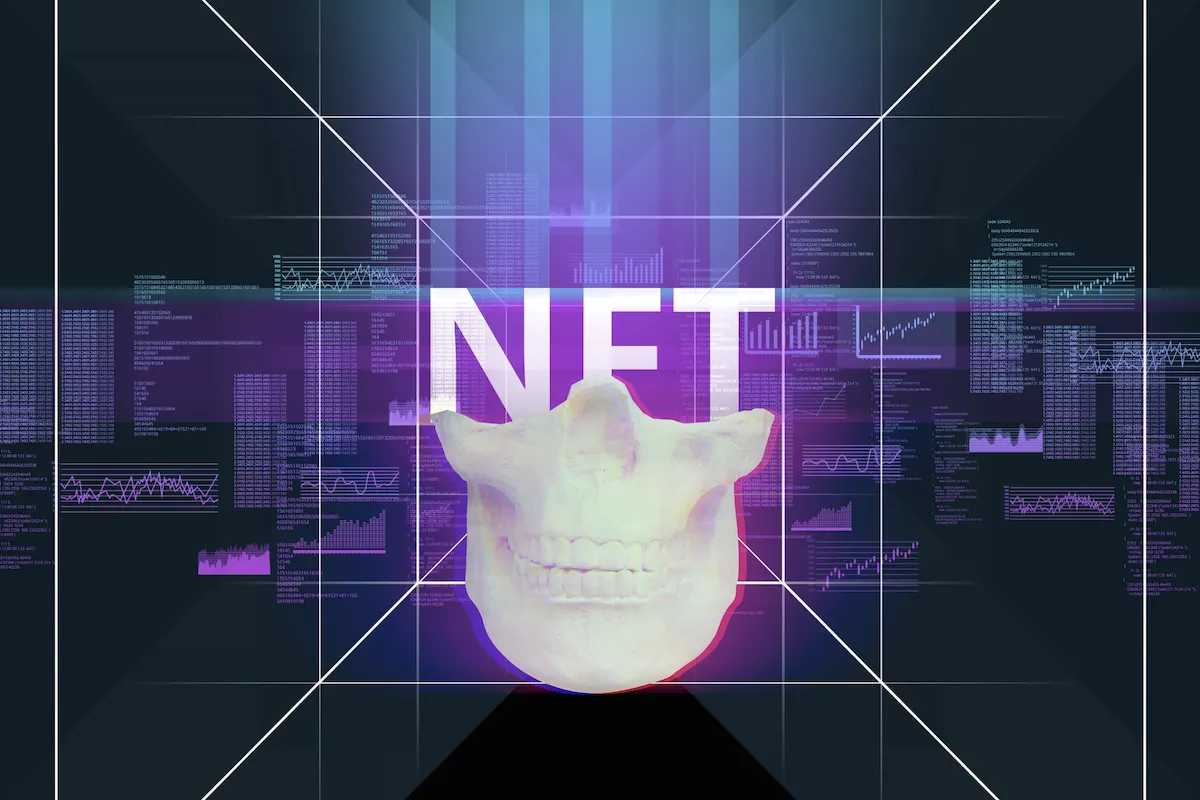 NFT August
