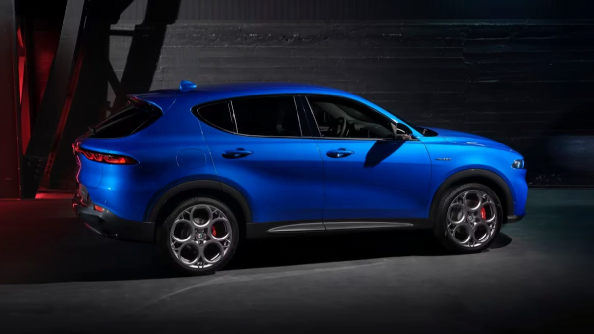 Alfa Romeo’s new electro-hybrid SUV, stores service history on NFT